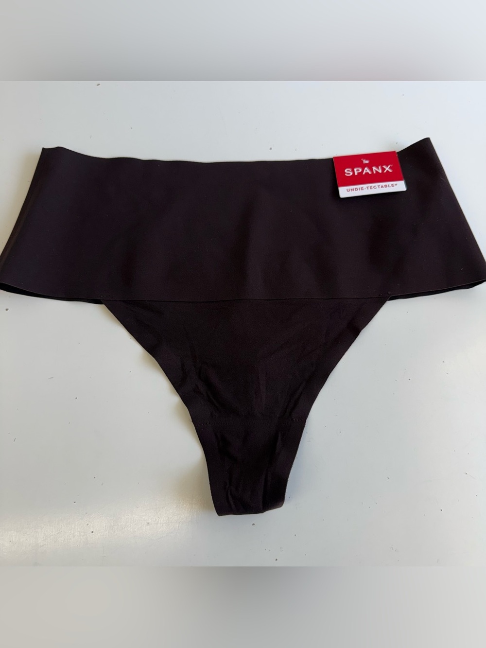 SPANX Undie-tectable Thong truffle brown NEW